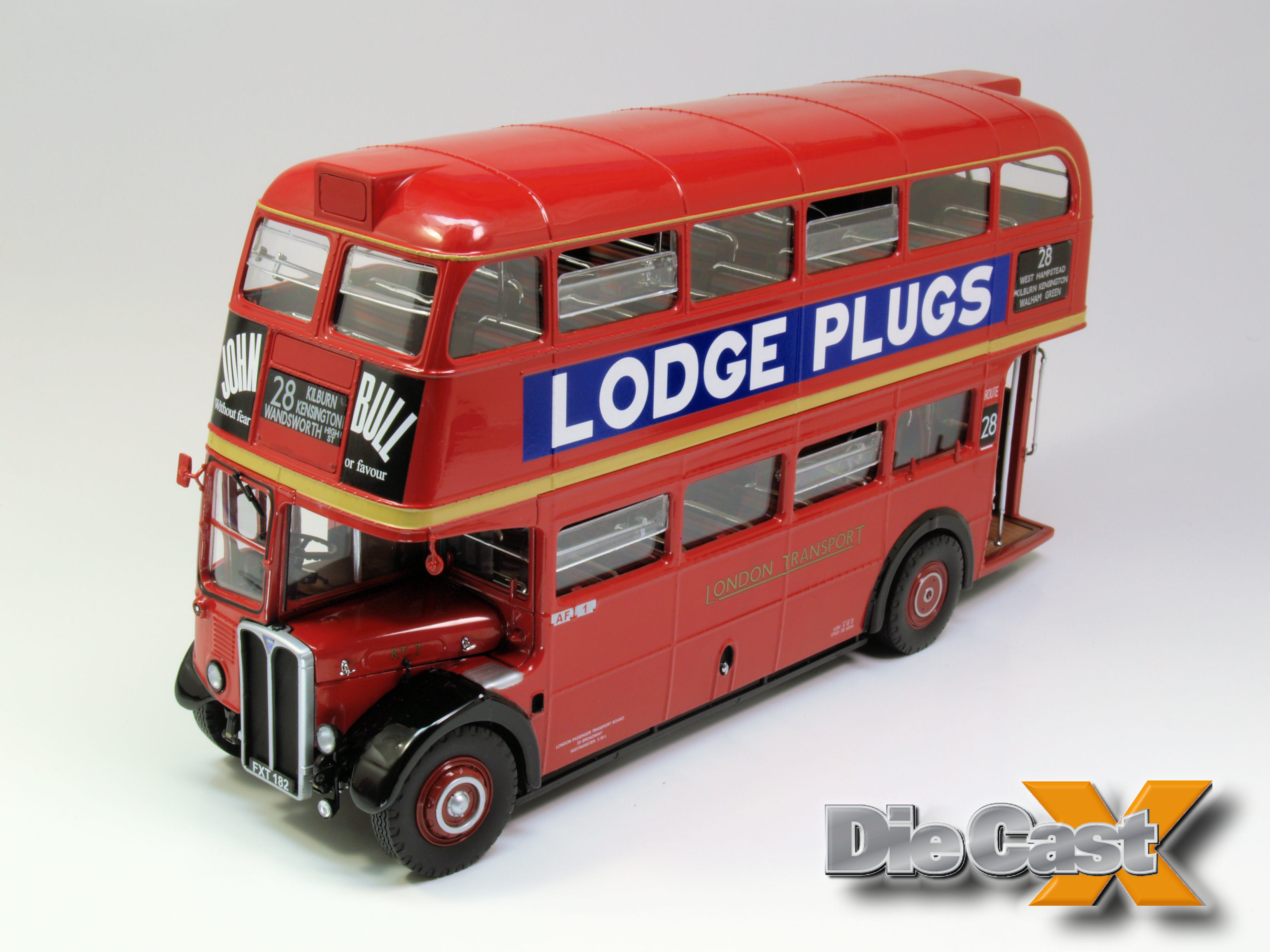Diecast 1:32 Scale model Classic Bus Tampo print pull back and go action Red