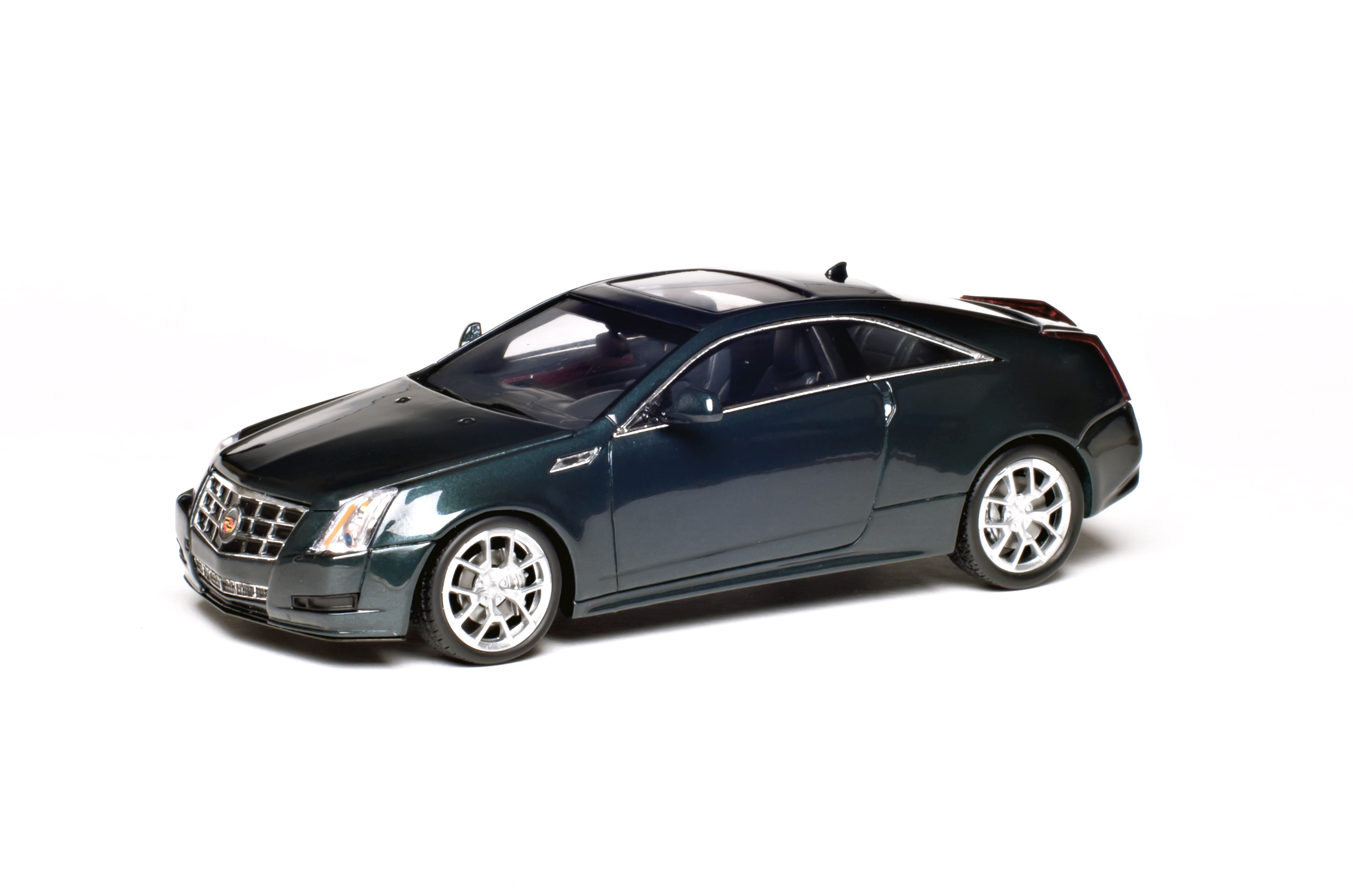 Cadillac CTS Coupe Thunder Gray 2011 Luxury Collectibles 1:43