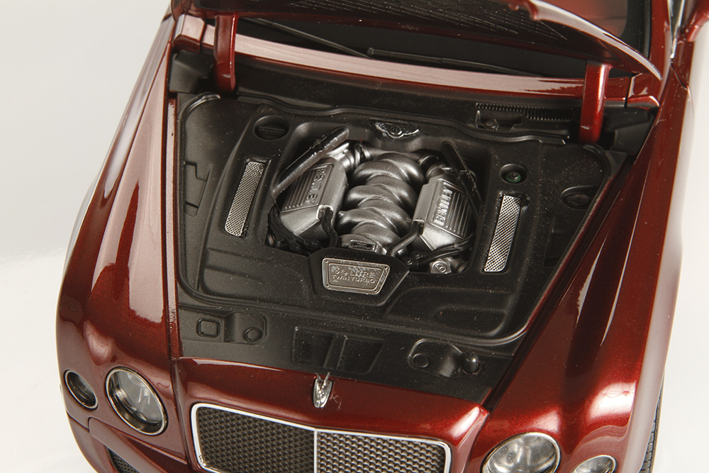 Kyosho, diecast, Bentley, Mulsanne, Speed, luxury, collectible, replica, Engine, turbo, turbocharge, 6.8L