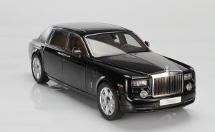ONLINE EXCLUSIVE Review: 1:18 Kyosho Rolls-Royce Phantom EWB