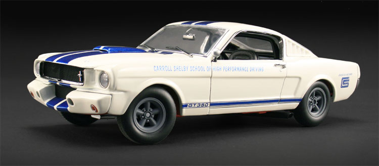 Die Cast X - Diecast Model Cars | Diecast Beauty: What Makes a Car Beautiful in Any Scale?
