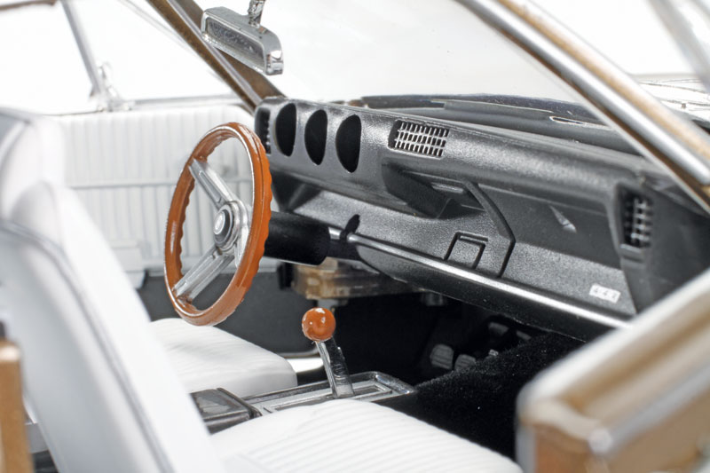 Die Cast X - Diecast Model Cars | Diecast Review: Auto World 1968 Oldsmobile 442