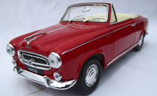 Diecast Review: Welly Peugeot 403 [Rear View]