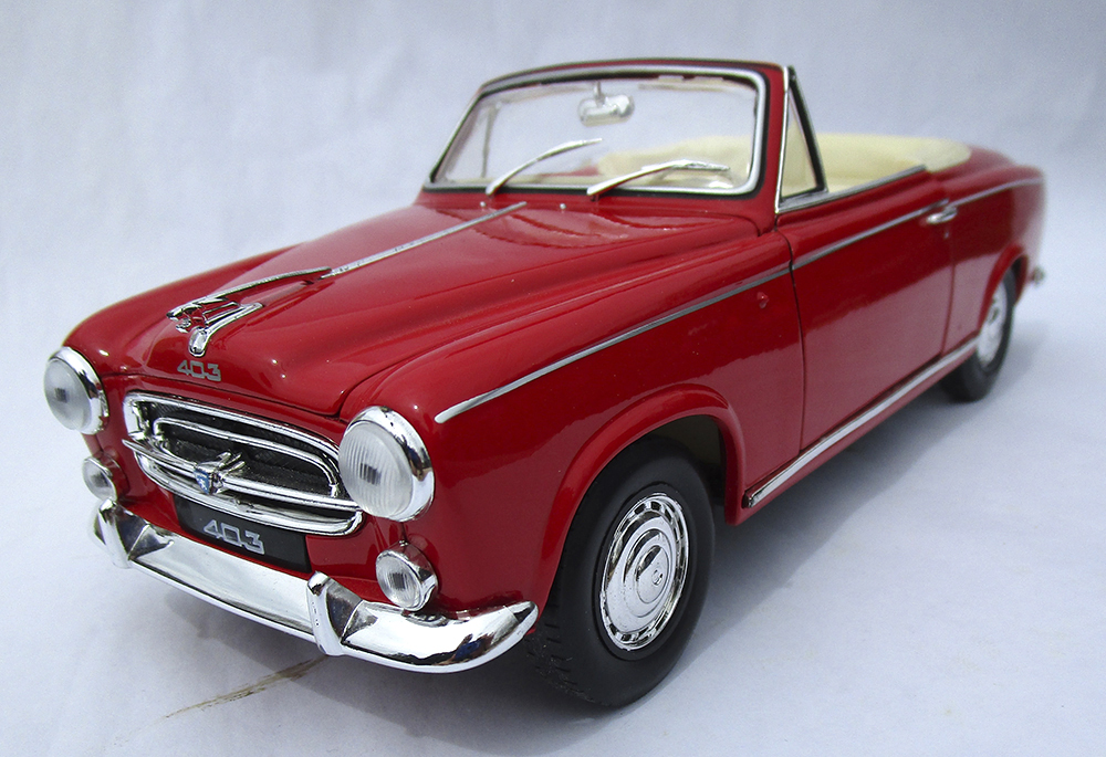 Diecast Model, 1:18 Diecast, Columbo, Peugeot 403, cabriolet, Welly, diecast, 1/18, 1:18, collectible