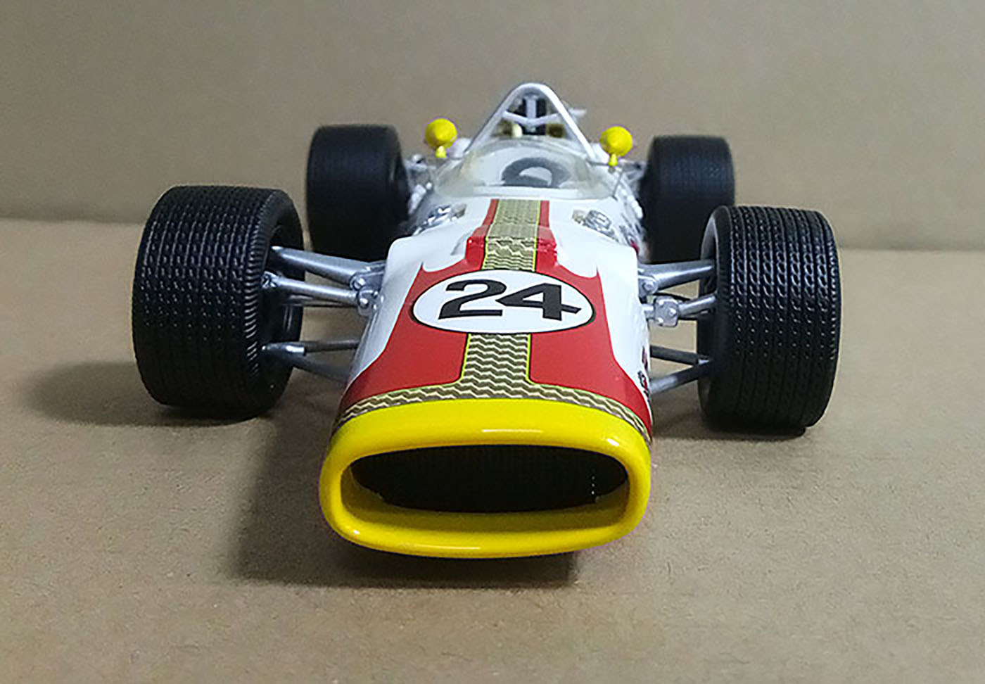 Die Cast X - Diecast Model Cars | Replicarz Graham Hill & Jackie Stewart 1966 Indianapolis 500 Lola T90s