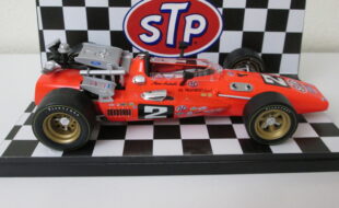 The Danbury Mint 1969 Indy 500 Champion Brawner Hawk Mario Andretti’s 1969 Indy 500 Winning Car